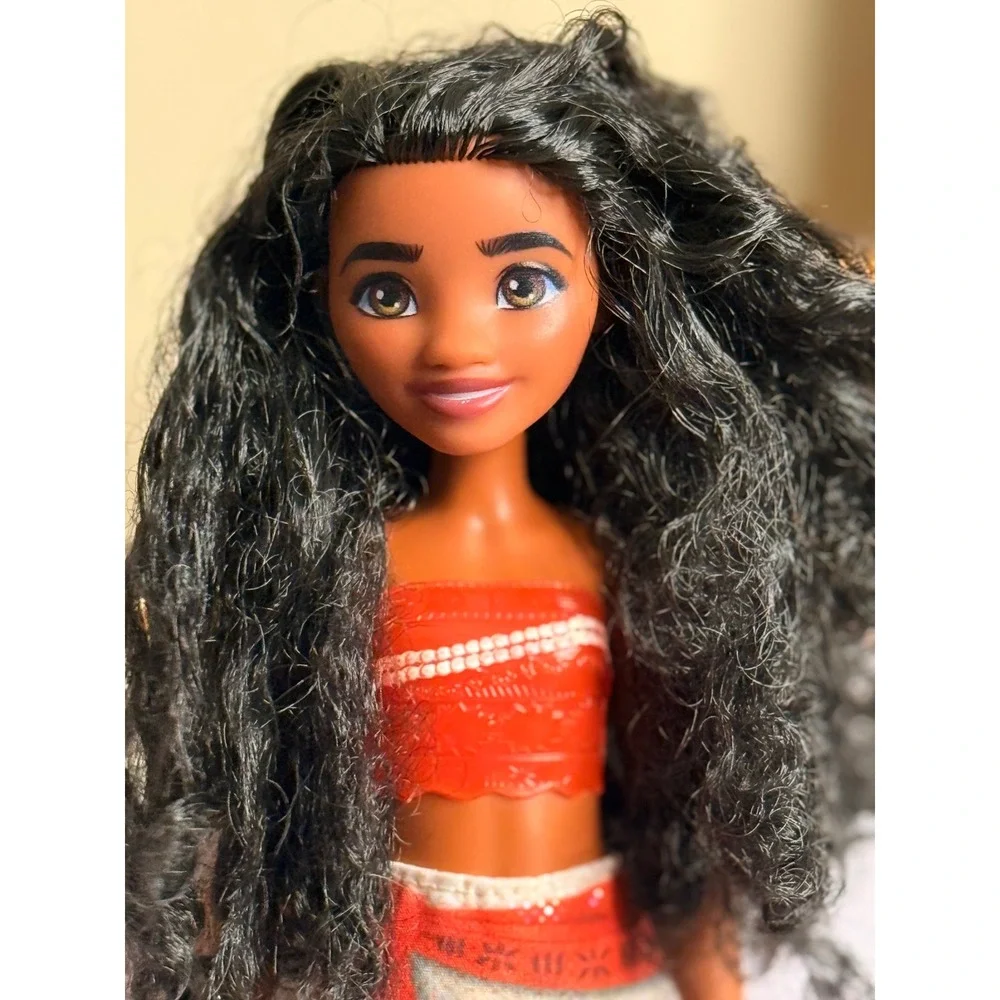 Disney Moana Fashion Doll Mattel 2022 Long Wavy Hair Island Outfit 11 inch